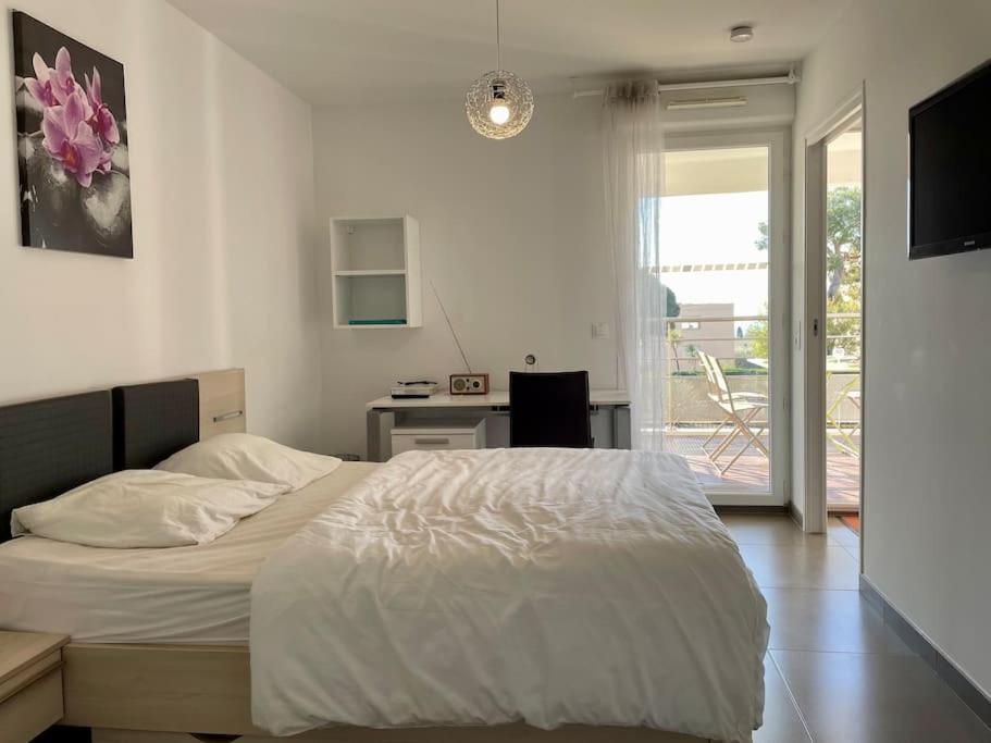 17 - Appartement Neuf, Parking Terrasse Et Jolie Vue Bandol Dış mekan fotoğraf