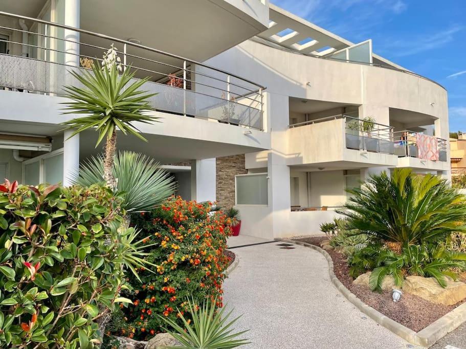 17 - Appartement Neuf, Parking Terrasse Et Jolie Vue Bandol Dış mekan fotoğraf